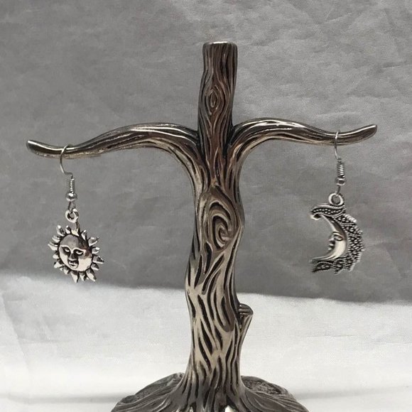 Sun Crescent Moon Earrings stainless Steel hooks - Picture 4 of 8